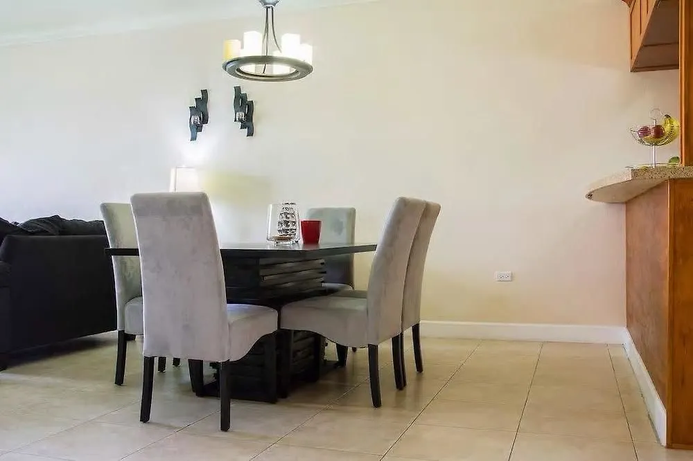 New Kingston Guest Apt At Sonoma Estate Jamaica