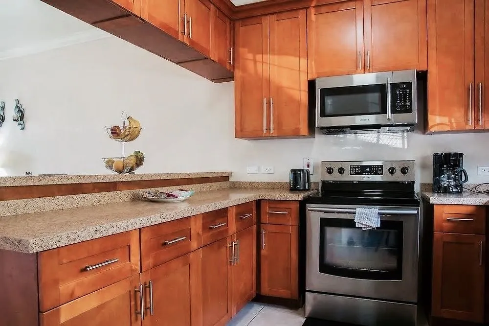 New Kingston Guest Apt At Sonoma Estate Hotell